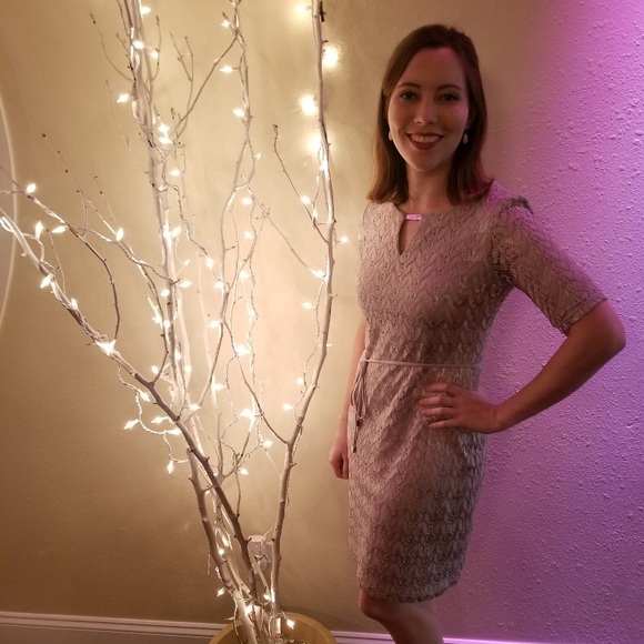 Meet your Posher, Allie - Picture 1 of 1